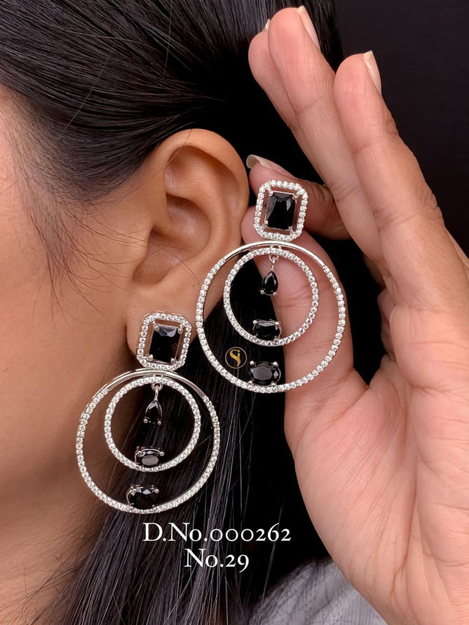 18 AD Diamond Fancy Earrings Wholesale Market In Surat
